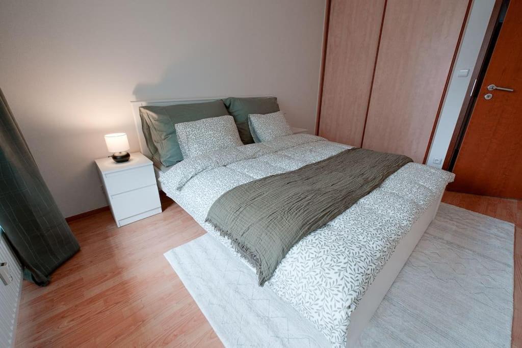 Apartman U Metra, 4 Hoste, Parking Free, Blizko O2 Arena Praha Eksteriør bilde